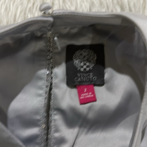 Vince Camuto silver sparkling sequins dress size 2 - Picture 4 of 6